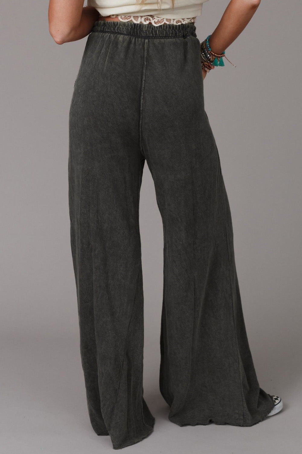 Women's Wide Leg Pocketed Pants