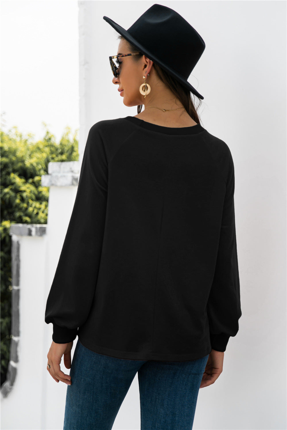 Ladies Round Neck Sleeve Sweatshirt